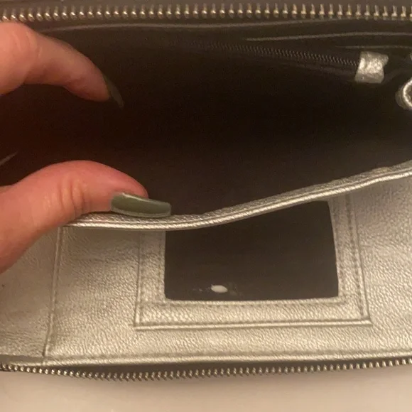 NWT black multi wristlet wallet - Picture 6 of 8